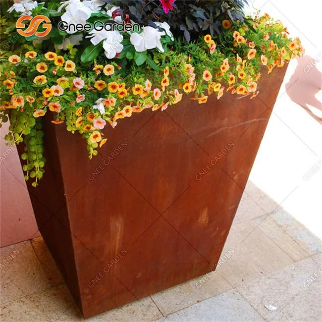 Custom Corten stål plantekasser