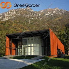 Udvendig dekorativ corten gardinvæg