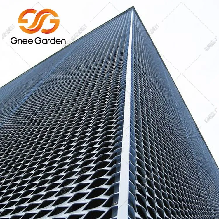 Gardinvæg i rustfrit stål